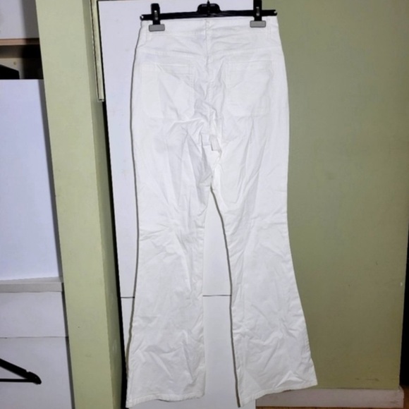 White Bootcut Pants (Jilly Pant | The Group Babaton) - Picture 6 of 8